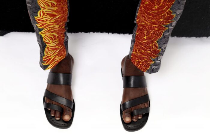 STRIPE-BAND SLIPPERS - Image 2